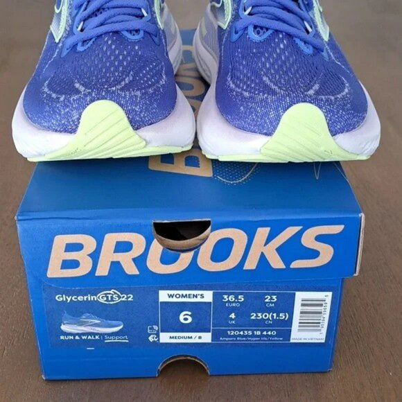 Brooks Glycerin GTS 22 Running Shoe - Size: Women 6 - Picture 3 of 9